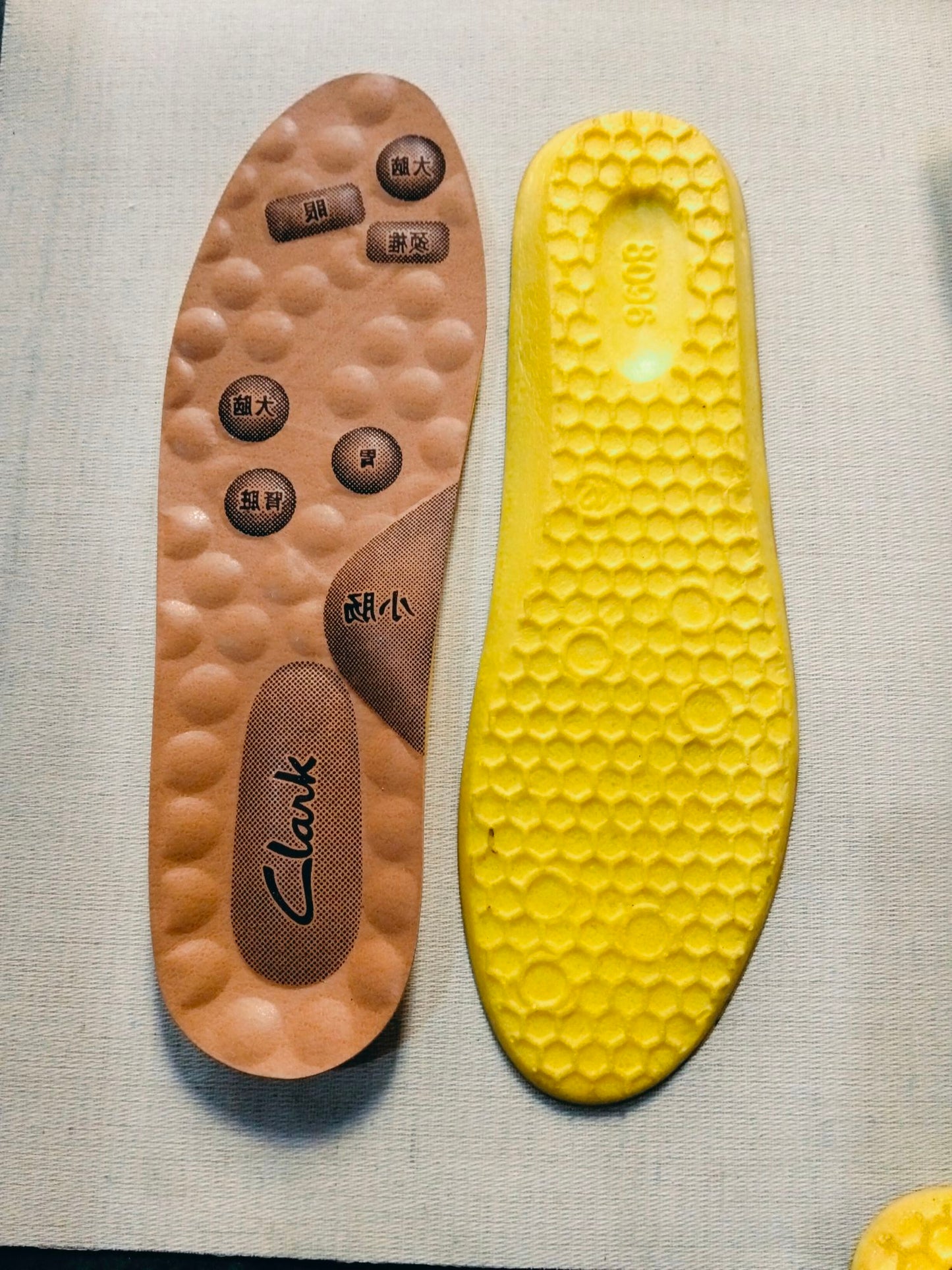 1 Pair Medicated Insole for Shoes - Comfort & Pain Relief Support Click to buy